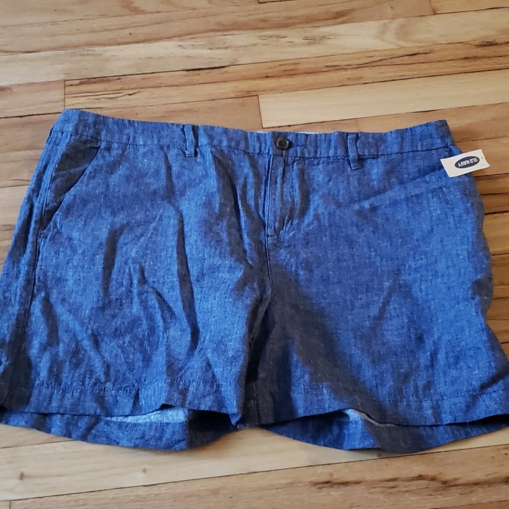 OLD NAVY  LADIES SHORTS